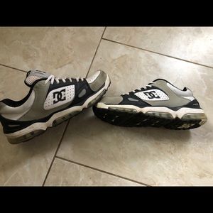 DC shoes
